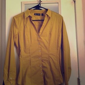New York & Company 7th Avenue Button up Top
